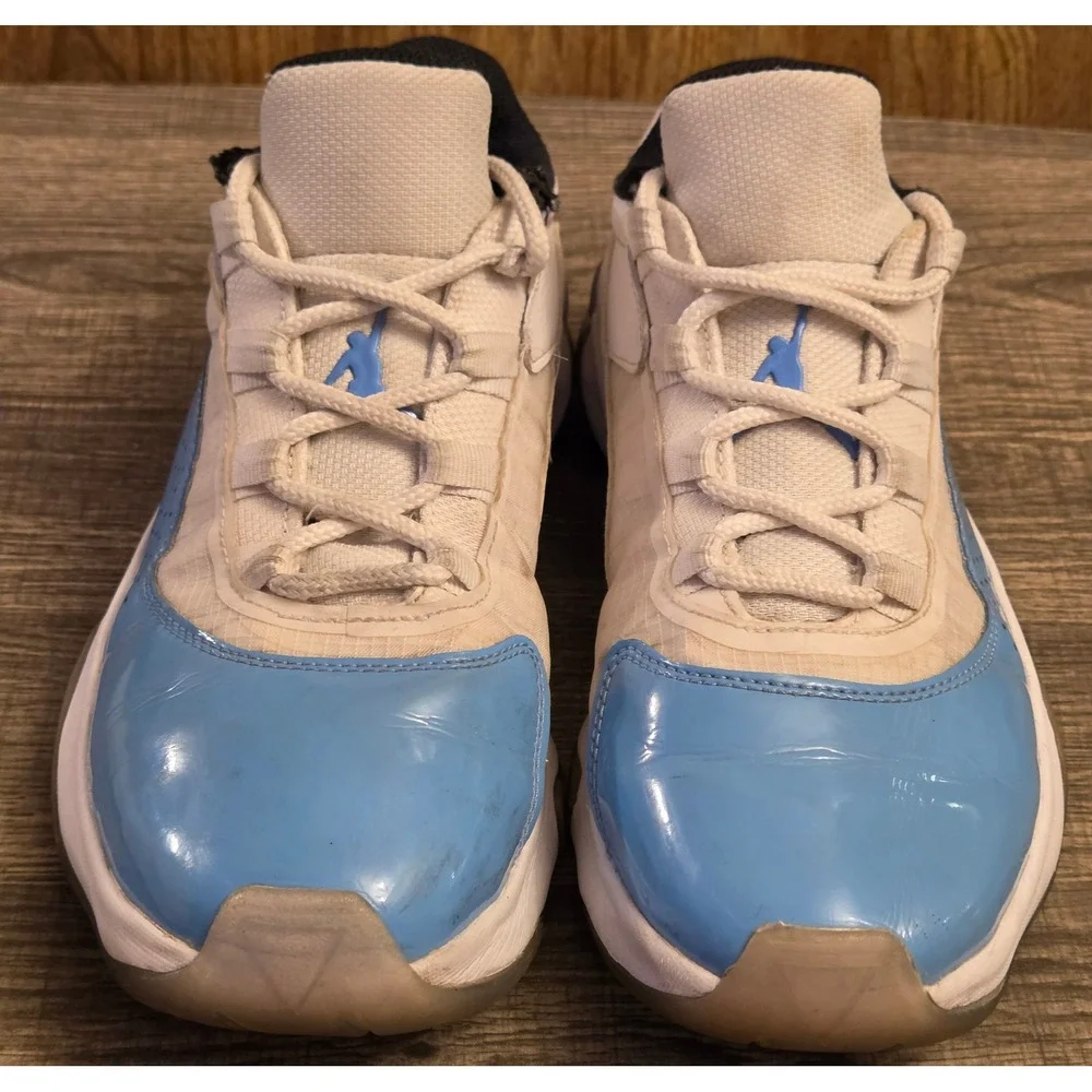 Nike‎ Air Jordan 11 CMFT Low (GS) Sneakers Youth Size 6.5Y White Blue
